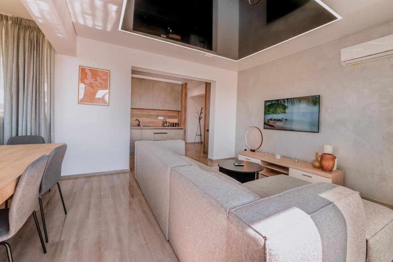 Apartament Zoomers Cazare Mamaia Nord - นาโวดาริ ภายนอก รูปภาพ