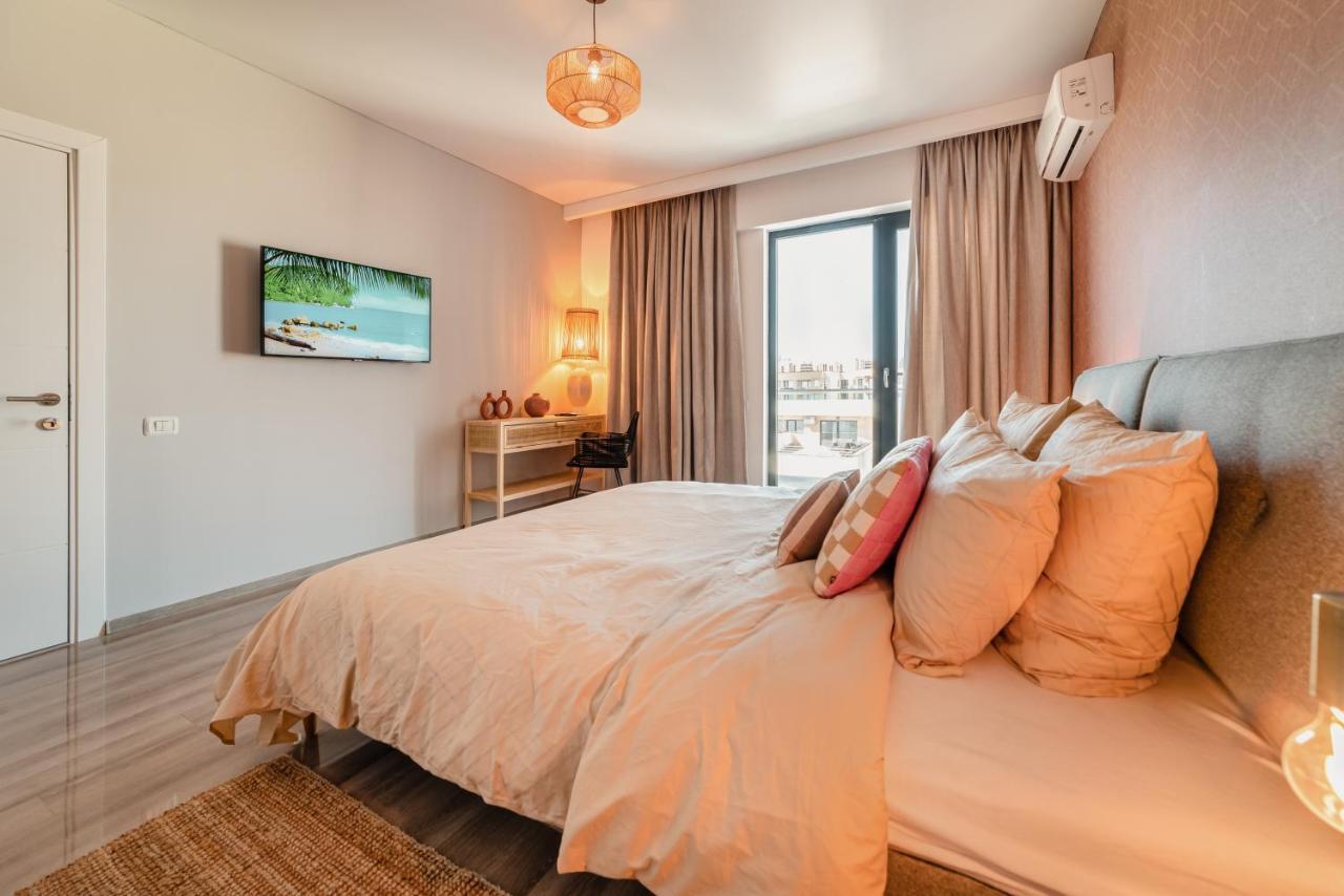 Apartament Zoomers Cazare Mamaia Nord - นาโวดาริ ภายนอก รูปภาพ