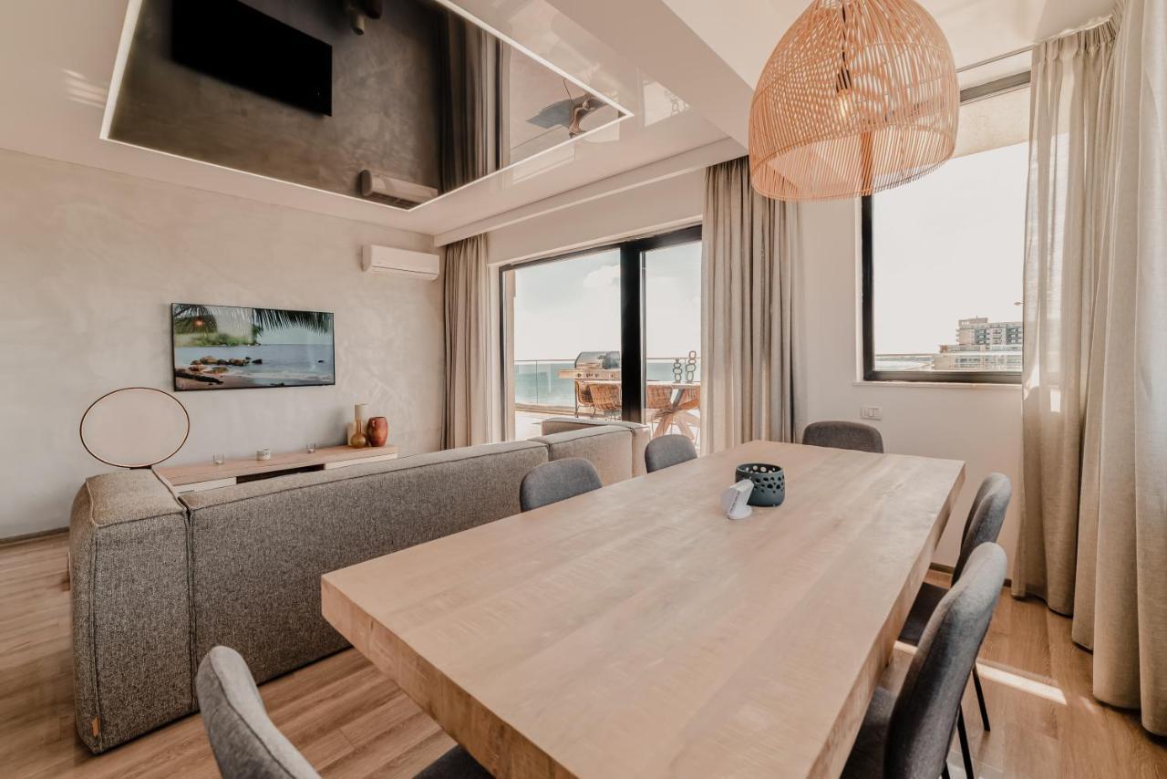 Apartament Zoomers Cazare Mamaia Nord - นาโวดาริ ภายนอก รูปภาพ