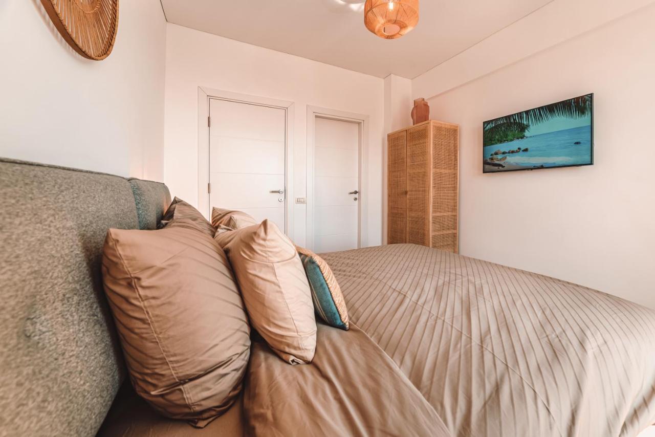 Apartament Zoomers Cazare Mamaia Nord - นาโวดาริ ภายนอก รูปภาพ